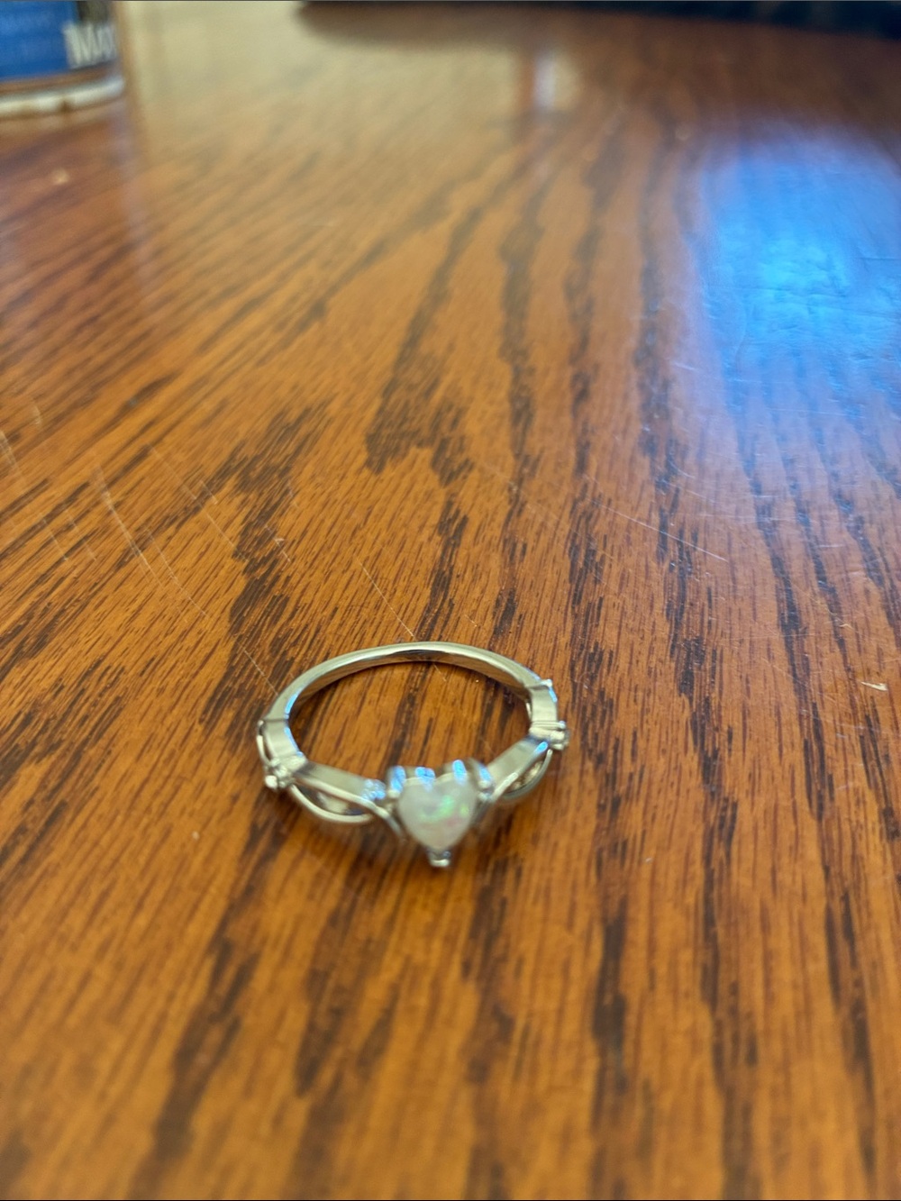 Heart Opal Sterling-Color Ring - White/Iridescent